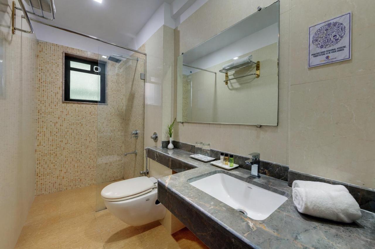 The Caliph Hotel, Mumbai Near Powai Lake Exterior photo