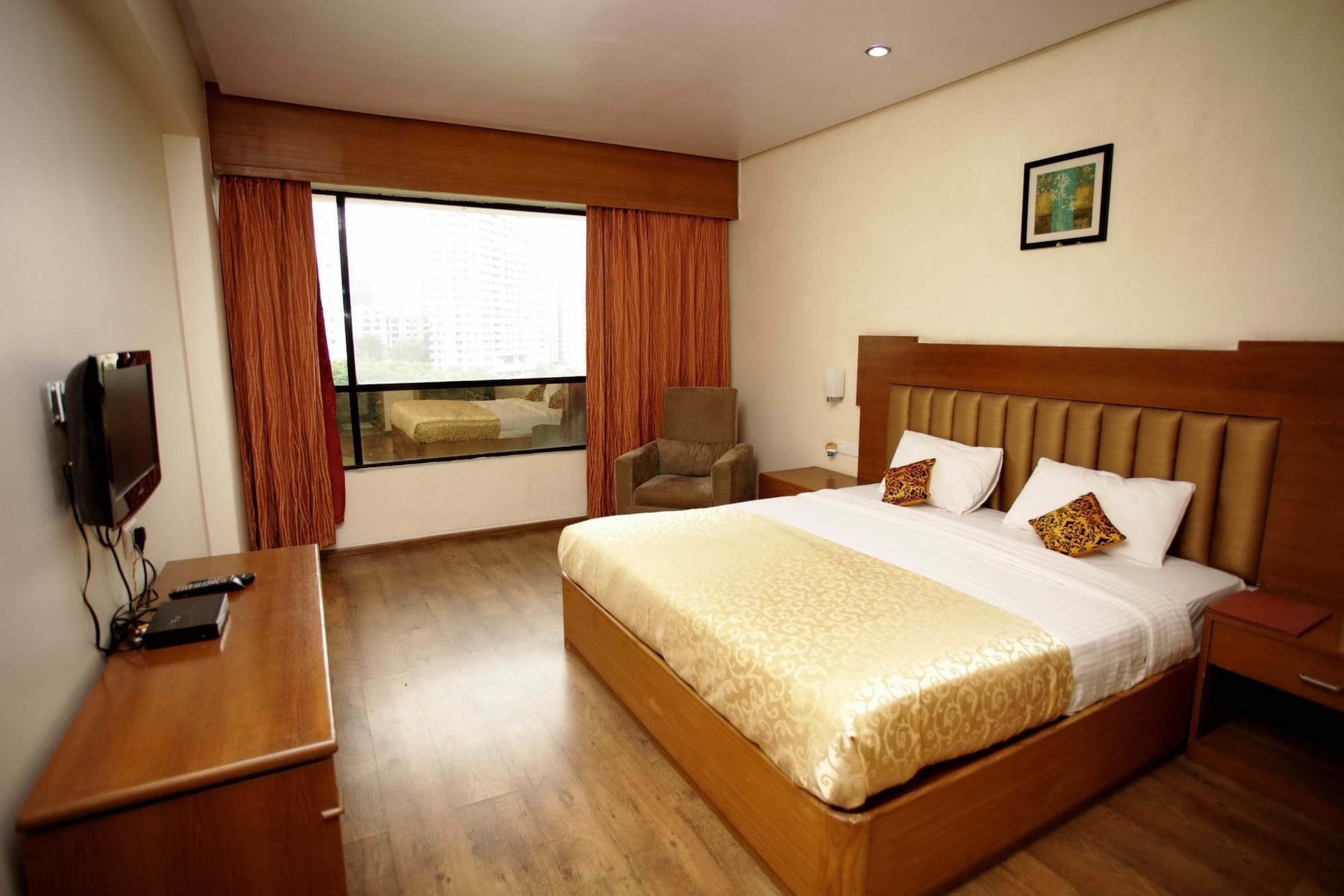 The Caliph Hotel, Mumbai Near Powai Lake Exterior photo