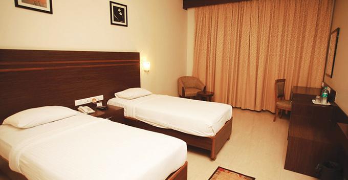 The Caliph Hotel, Mumbai Near Powai Lake Exterior photo