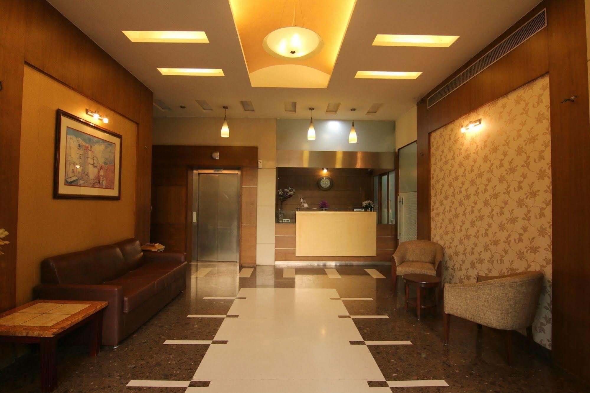 The Caliph Hotel, Mumbai Near Powai Lake Exterior photo