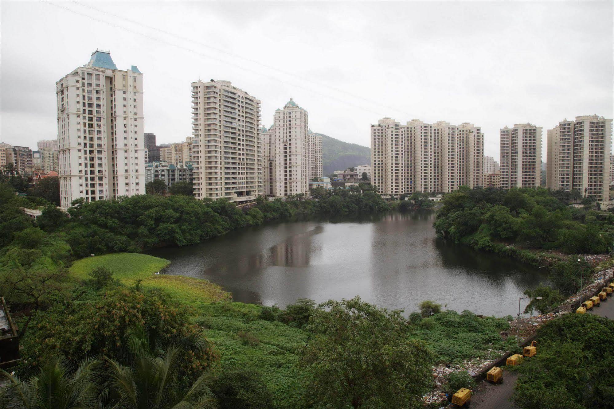 The Caliph Hotel, Mumbai Near Powai Lake Exterior photo